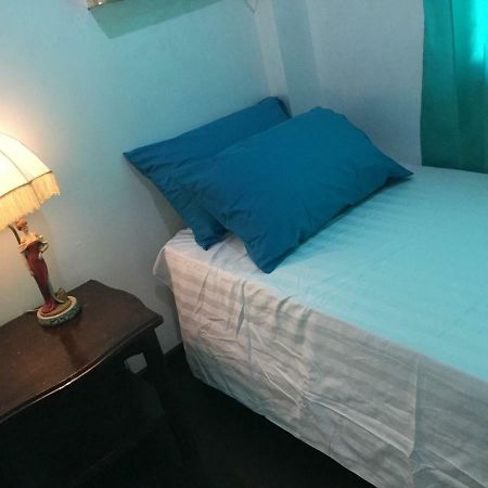 Joyful Island Hostel Lapu-Lapu City Esterno foto