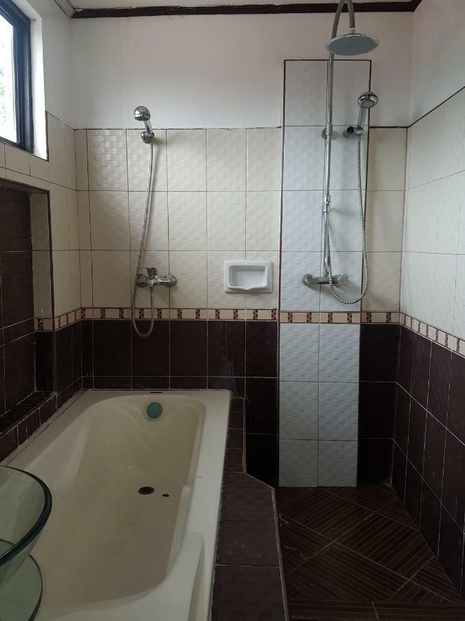 Joyful Island Hostel Lapu-Lapu City Esterno foto