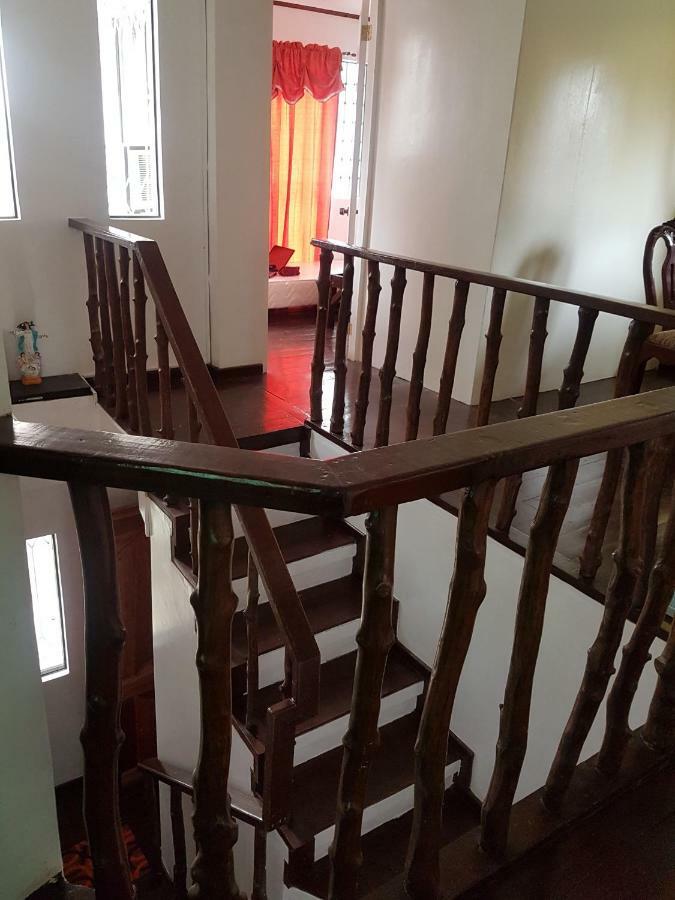Joyful Island Hostel Lapu-Lapu City Esterno foto