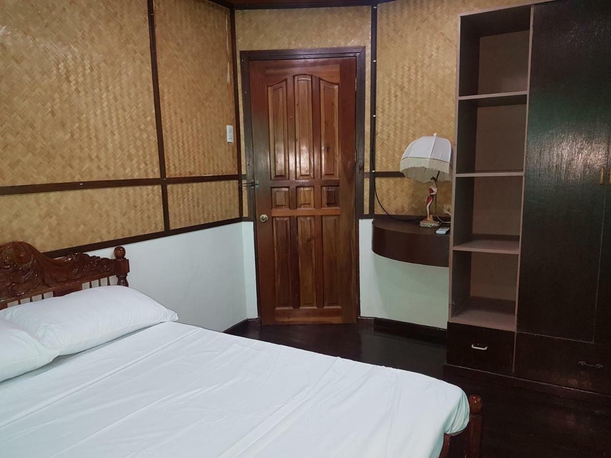 Joyful Island Hostel Lapu-Lapu City Esterno foto
